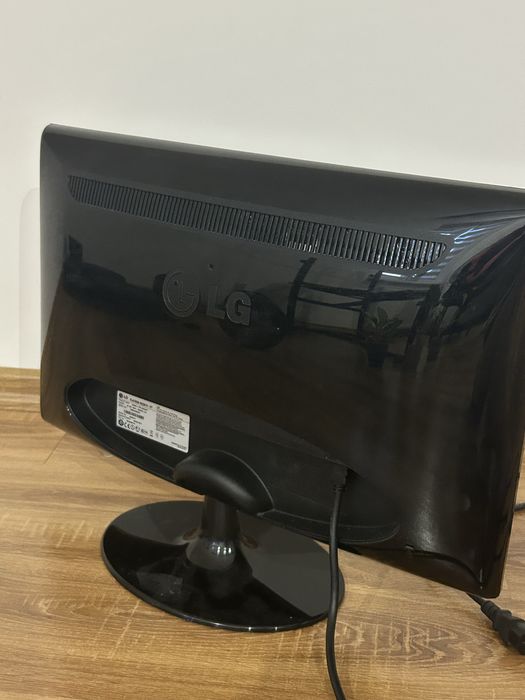 Monitor komputerowy