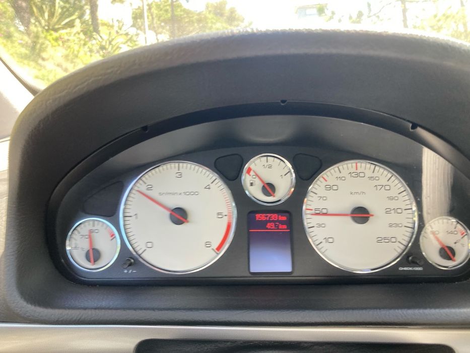 Peugeot 407 SW apenas 1 dono poucos kms.  Impecável