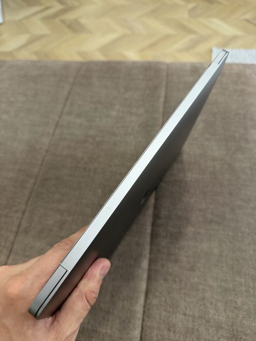 MacBook Pro 2017 13 i5 2.3/ 8GB /256 GB / 92% АКБ