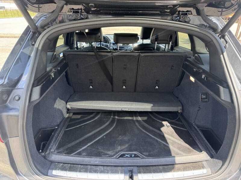 2017 BMW X1  2.0