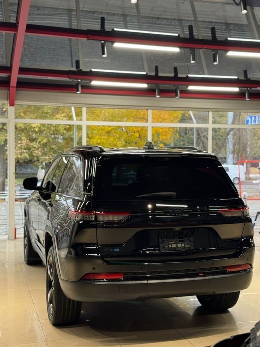 2022 Jeep Grand Cherokee 4xe ПлагинГибрид