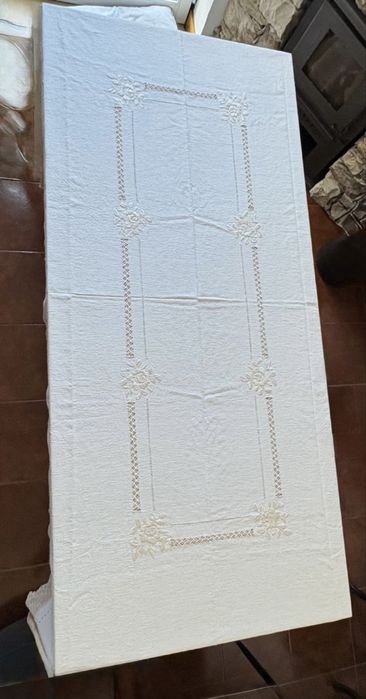 Toalha de mesa em croché