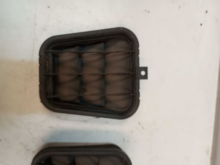 Par de Defletores Traseiros (Refletores) Audi A4 B7 (2004-2008)