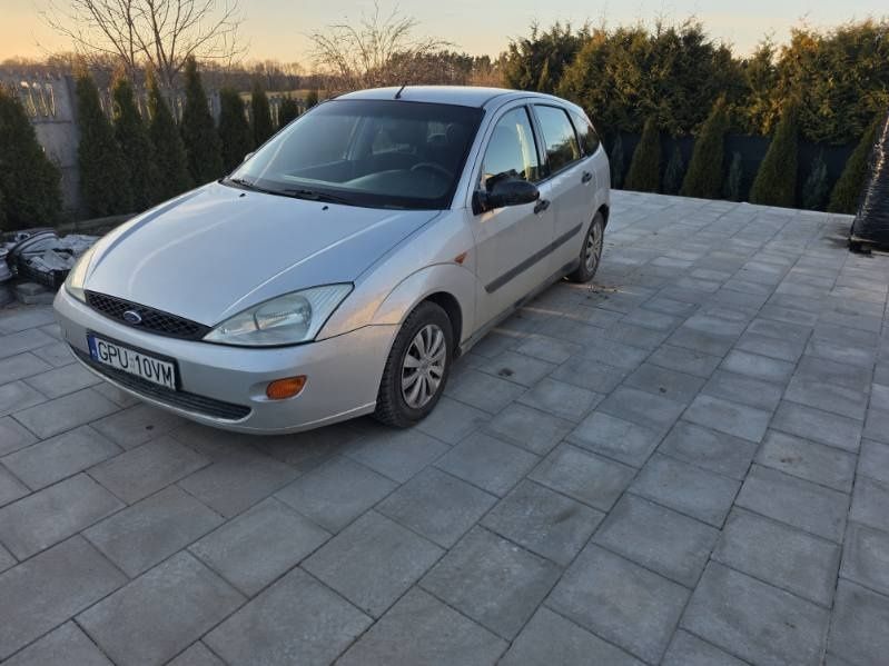 Ford Focus 1999  rok benzyna gaz