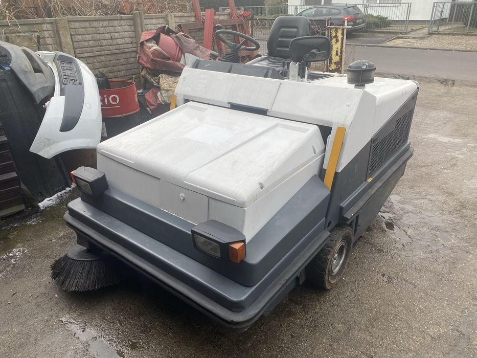 Zamiatarka spalinowa Dulevo 120 DK 2011r. Diesel z Niemiec