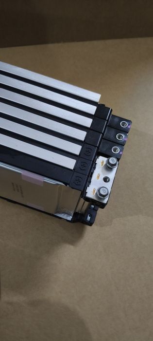 акумуляторні комірки LGU E63B(60Ah)