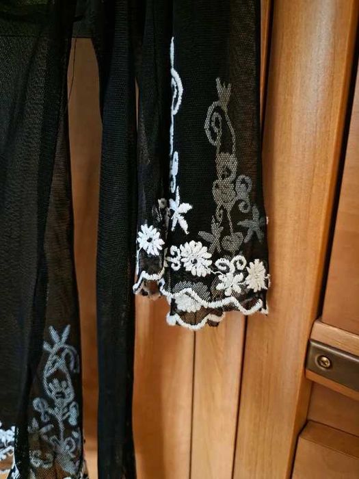 Czarna transparentna bluzka boho