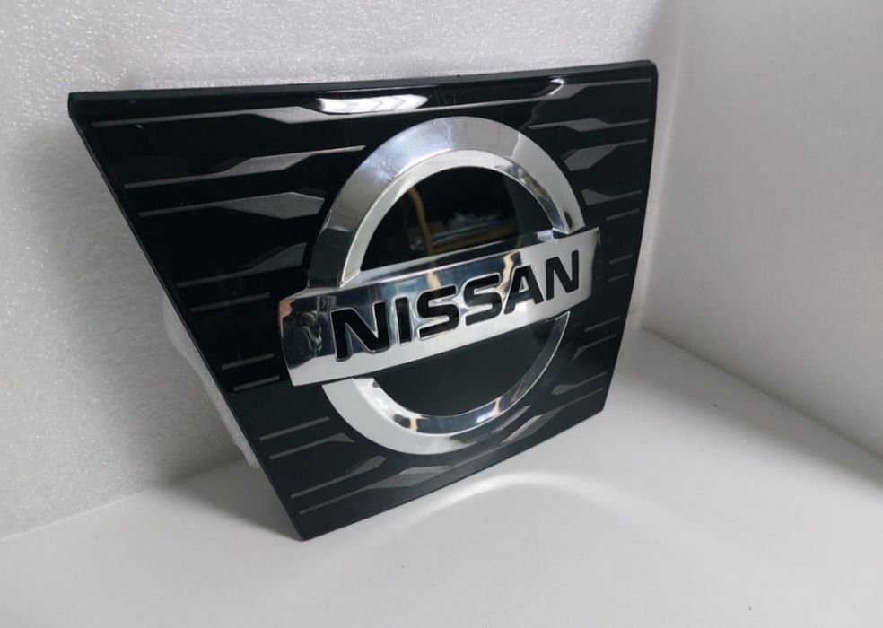 Бампер передний Nissan Rogue Передний  бампер Нисан рог 2014 по 2023