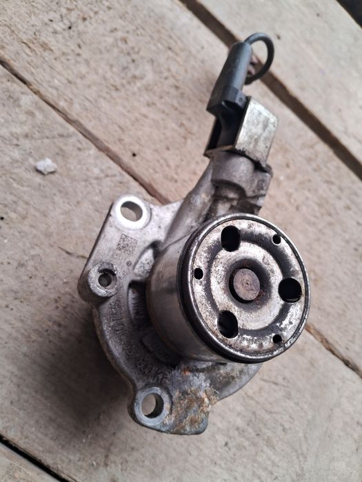 ПОМПА,ВОДЯНОЙ НАСОС.Шкода,фольксваген,сиат..1.6 Дизель