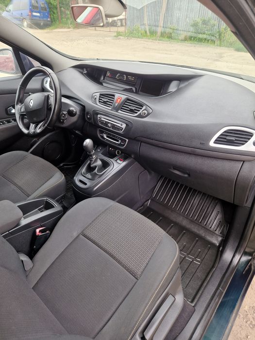 Renault Scenic 3 2009 року