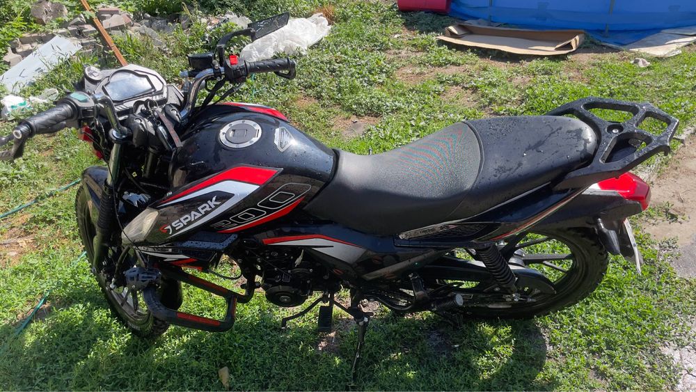 Spark 200-R17 (5600 пробігу)