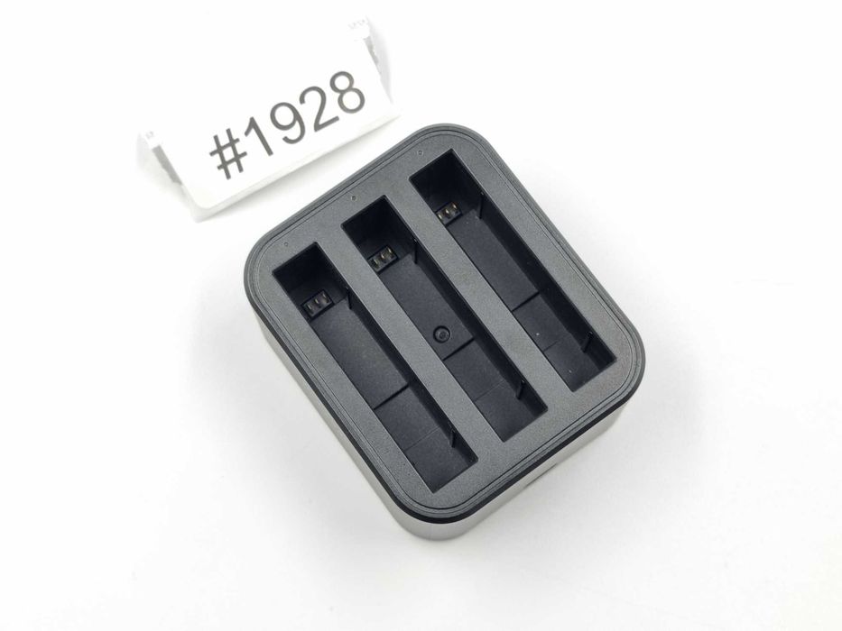 Ładowarka Do Baterii Insta360 X3 Oryginalna Używana | #1928