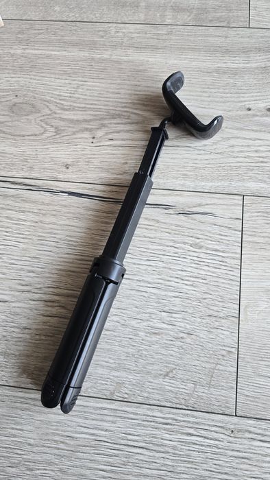 Statyw selfie stick Grundig  do smartfona