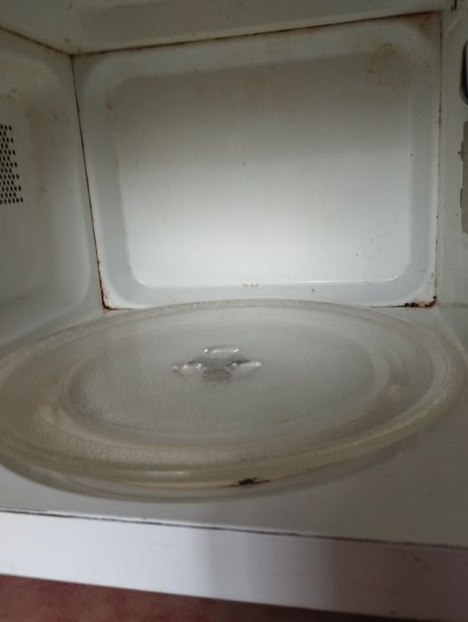 Мікрохвильова піч Scarlet