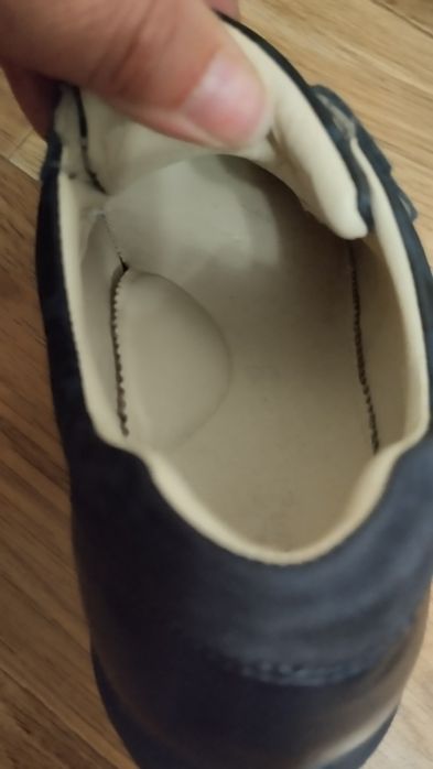 Продам туфлі 36р