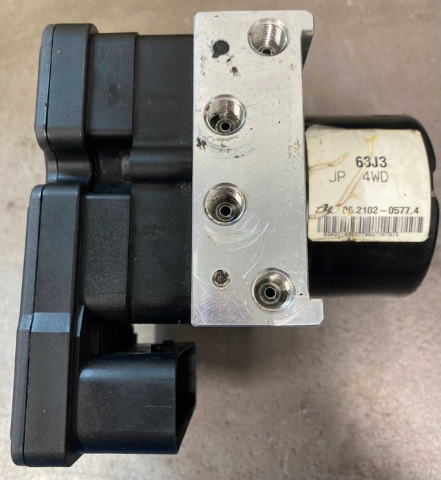 Regeneracja ABS pompa Suzuki Swift 63J3 62J3 73K1 i inne Agila Splash