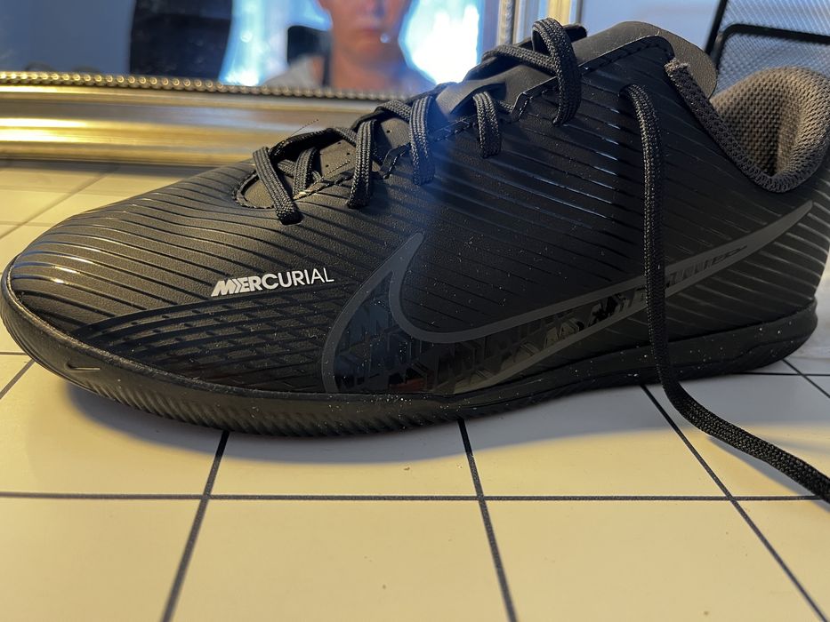 Sprzedan nowe buty