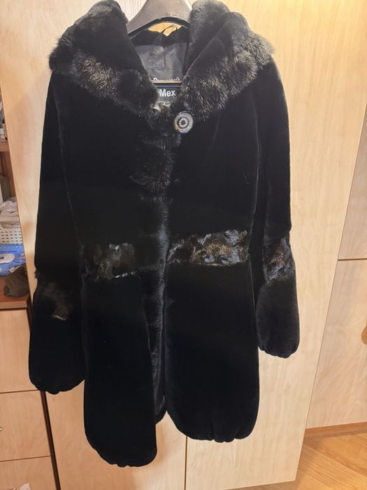 Шуби з натурального хутра норкові