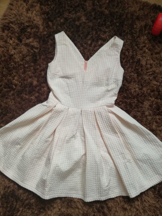 Sukienka pudrowy róż S/36