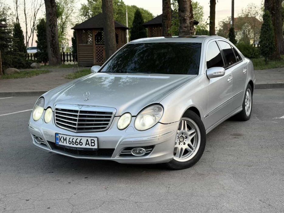 Mercedes 211 3,2