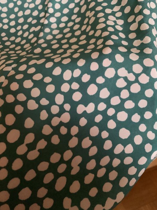 Sukienka letnia polskiej marki De Facto roz 40