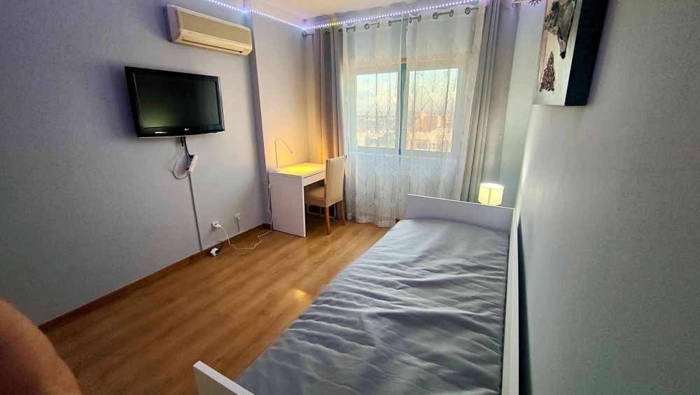 Alugo quarto em Jardim da Radial
