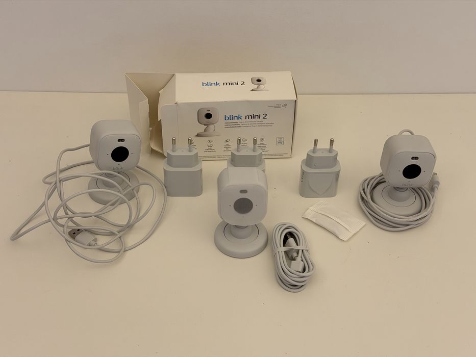 Pack 3x Câmaras Blink Mini 2 HD (Amazon) – Novas / Sem Uso