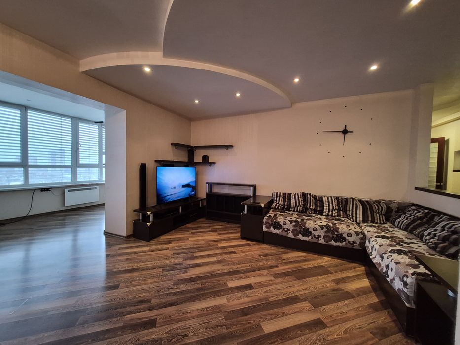 Сдам 3 комн квартиру с паркоместом ЖМ Солнечный