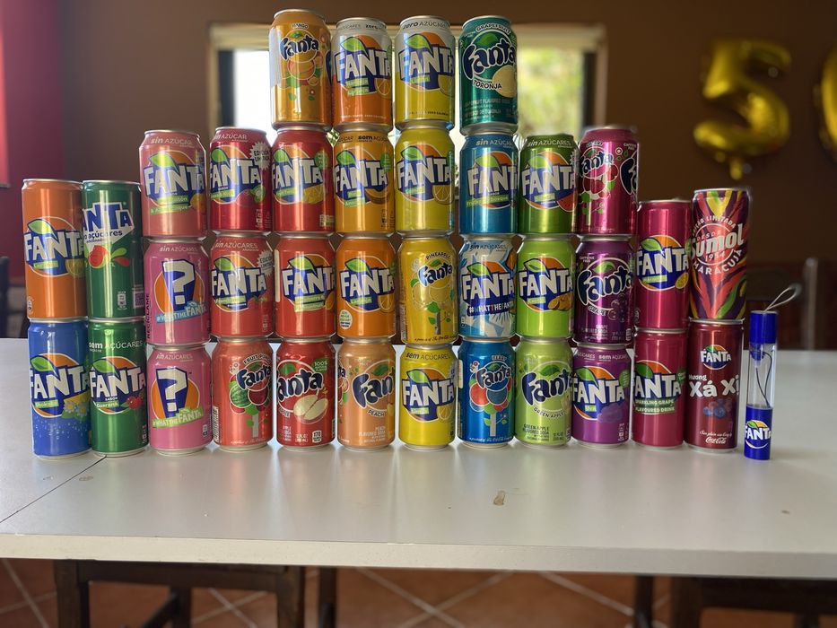 Latas de Fanta [ vazias ]