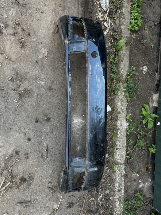 Бампер передний Volkswagen Passat B7