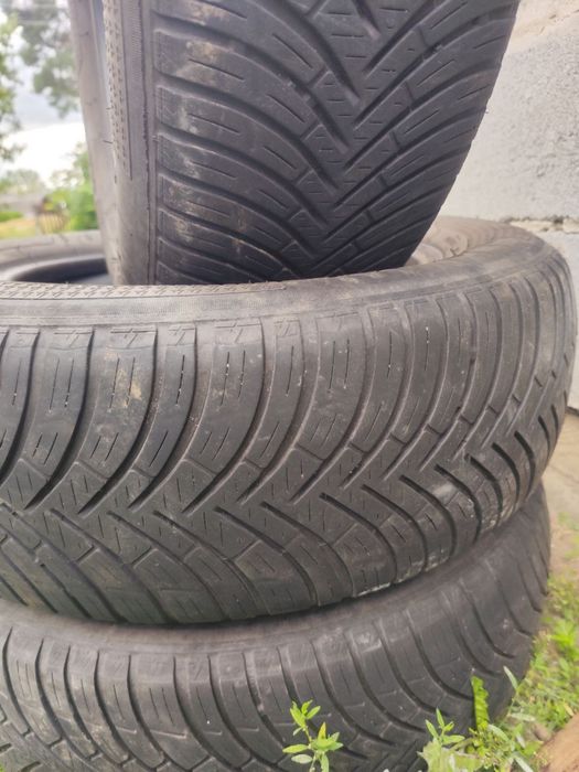 Продам покришки R15 196/65