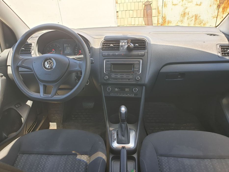 Volkswagen Polo 2018 VIN XW8ZZZ61ZJG066274 фото оголошення 11 з 12