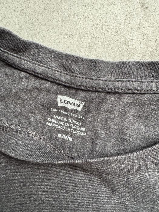 Używana koszulka Levis rozmiar M