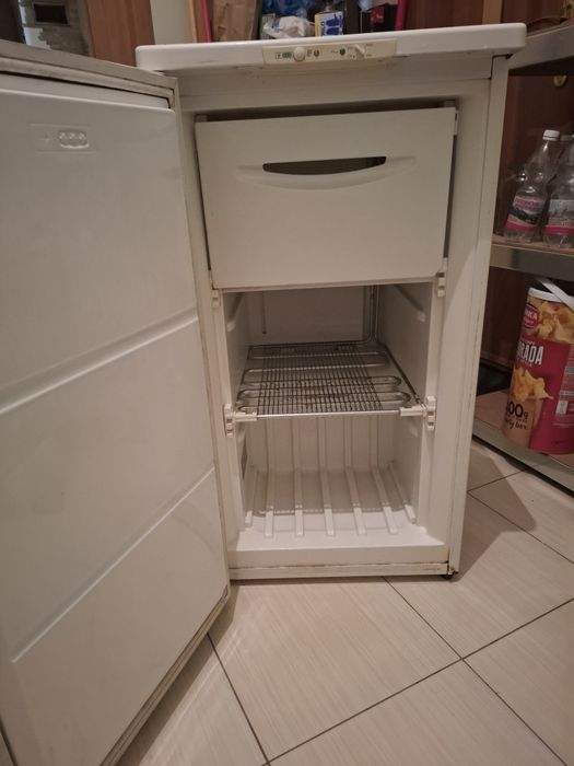 Морозильна камера