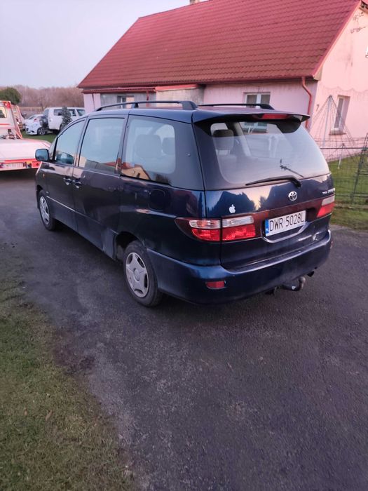 Toyota Previa 2.0 D4D 116 Koni