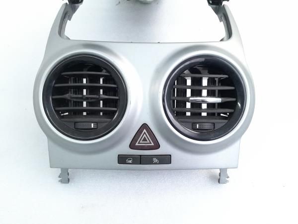Moldura da consola central / rádio / aro OPEL Corsa D