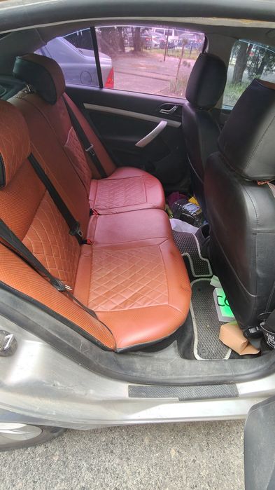 Продається автомобіль.