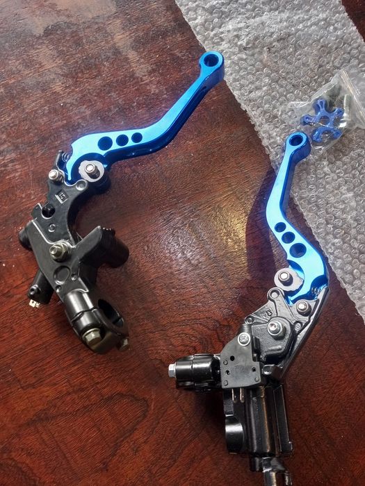 Vendo manetes para moto