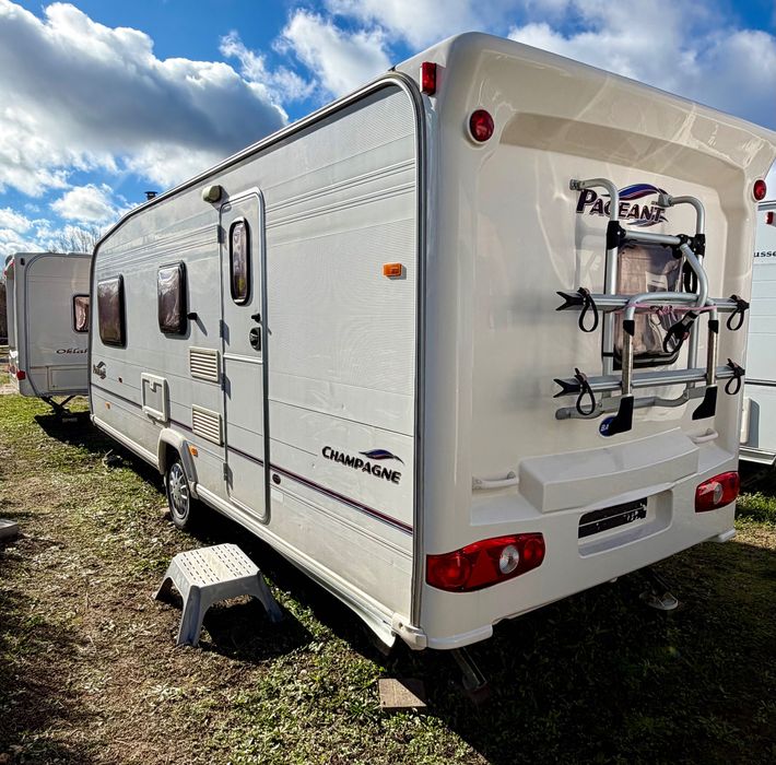 Caravana Bailey Pageant Champagne