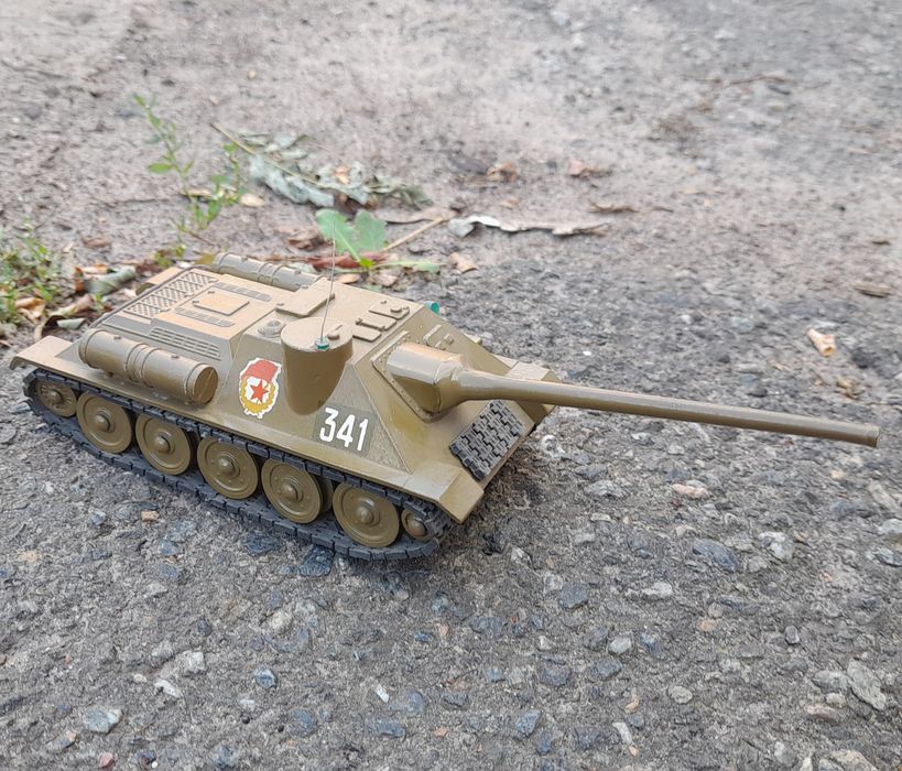 Танк т 34 та Сау су 1000 ,часів срср