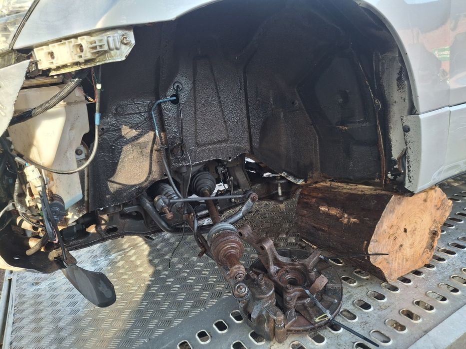 Suzuki Grand Vitara 4x4  2.0benzyna LPG skóry bixenon  climatronic