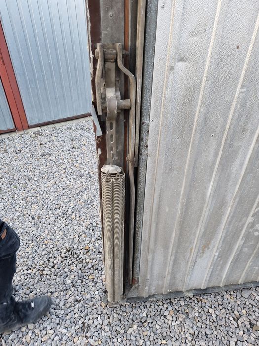 Brama uchylna, masywna, 2550x2250