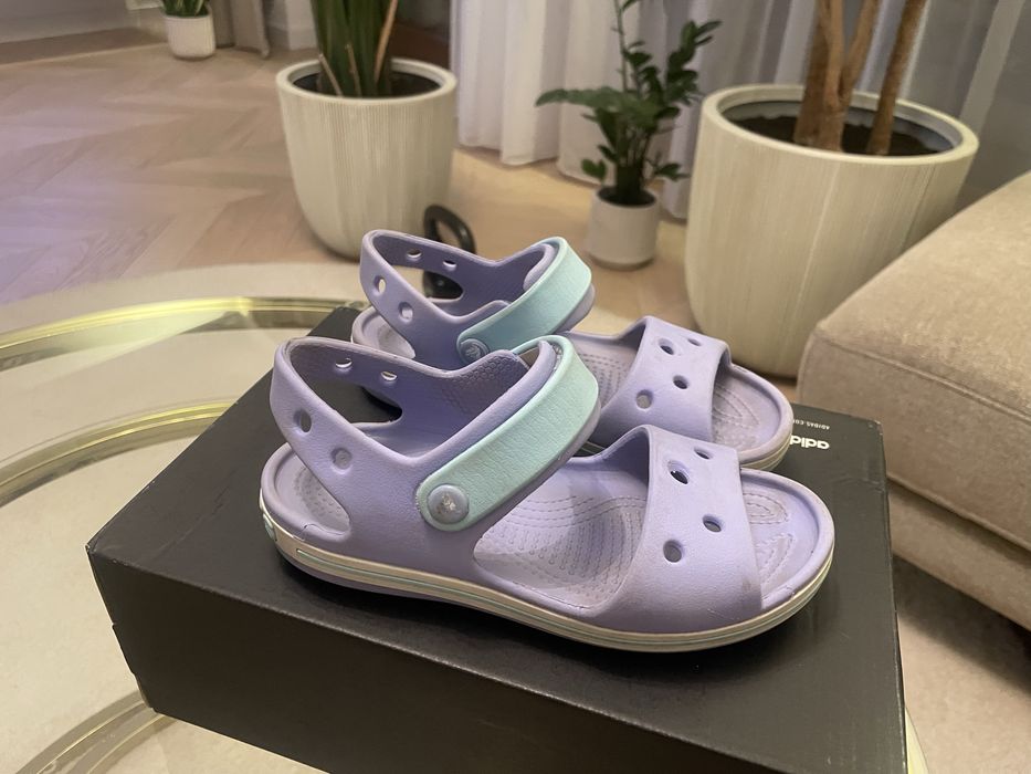 Sandały Crocs   rozmiar 29-30