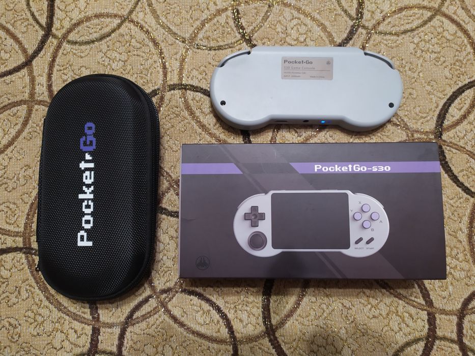 Продам портативную консоль PocketGo S30 (Pocket Go S30)
