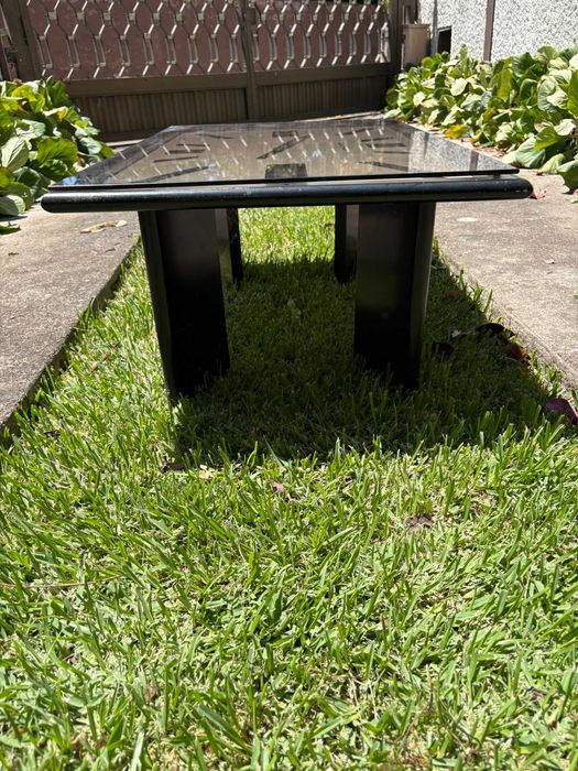Mesa de centro com relógio embutido | 92x56x40cm