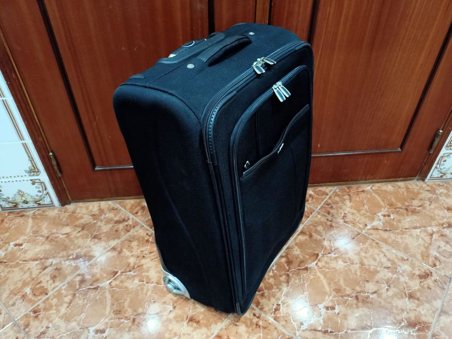 Mala Malas de porão até 23 kg viagem casa quarto apartamento vivenda.