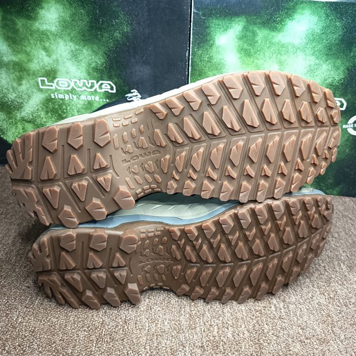 39,46,5. Непромокаючі термочеревики Lowa Innovo GTX Mid