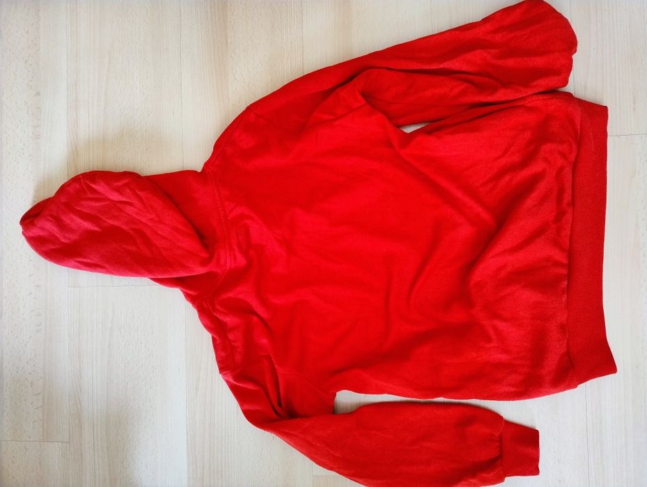 Damska czerwona bluza z kapturem XS Sinsay
