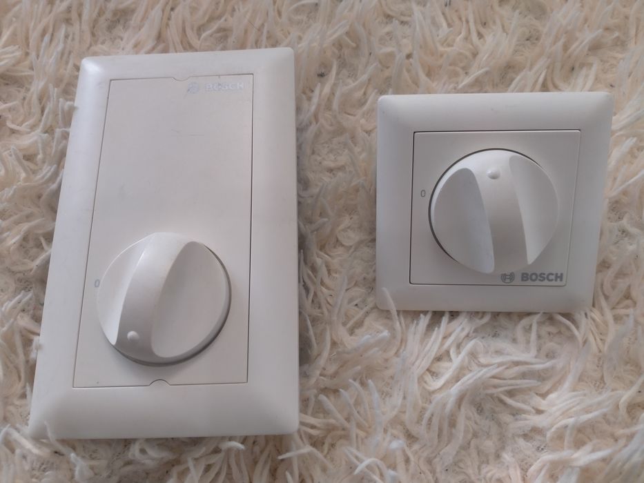 Регулятор громкости BOSCH LBC1401/10 U40 12 Вт