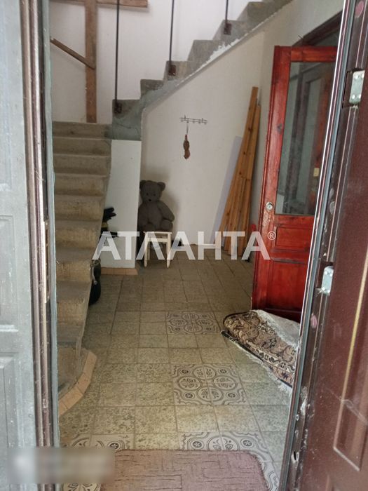 Просторный 2-этажный дом в с. Конопляное Ивановского района.